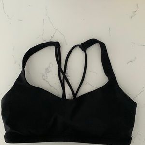 Lululemon sports bra